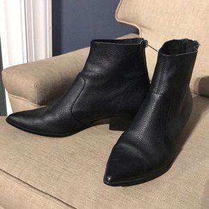 Steve Madden Cafe Ankle Boots